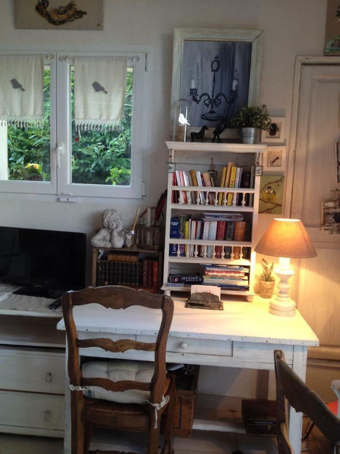 Apartament L'Oustalet La Tour-dʼAigues Zewnętrze zdjęcie